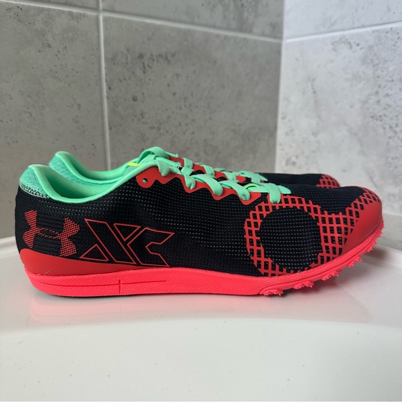 Under Armour UA Brigade XC 2 Track Running Shoes Size 11.5 Men - Picture 1 of 13